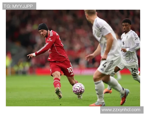 2000年英超经典对决曼联与利物浦的激烈较量与历史意义