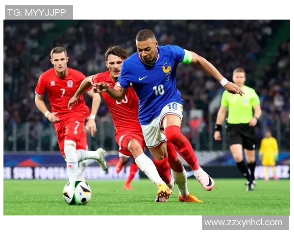 姆巴佩领衔法国队冲击世界杯冠军前景分析与个人成长之路探讨 姆巴佩领衔法国队冲击世界杯冠军前景分析与个人成长之路探讨