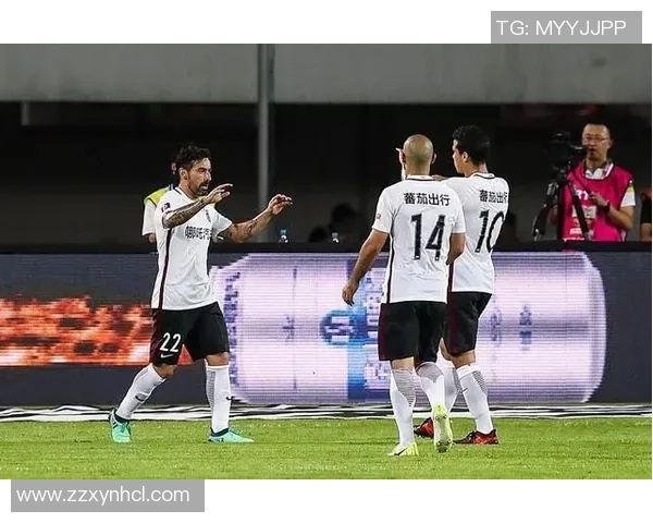 河北华夏幸福迎战恒大争夺中超积分榜重要位置的焦点之战