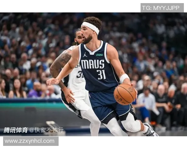 独行侠与马刺精彩对决重播回顾赛场瞬间与精彩时刻分析 独行侠与马刺精彩对决重播回顾赛场瞬间与精彩时刻分析