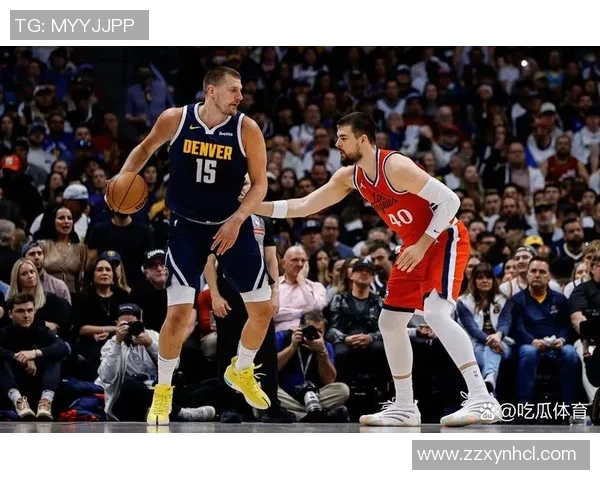 快船与掘金精彩对决黑白直播全程回顾与分析