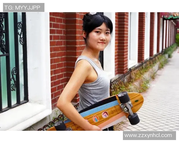 李芳畅谈滑板人生：从初学者到专业选手的心路历程