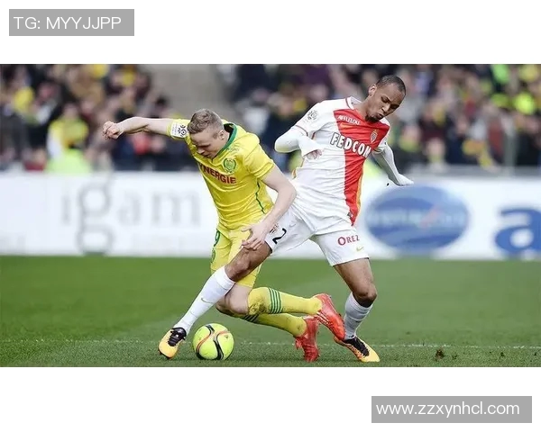 横滨FC迎战大阪钢巴激情对决争夺联赛关键三分的精彩较量