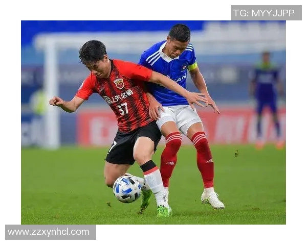 耐克森与横滨的精彩对决揭示了足球战术与团队协作的重要性